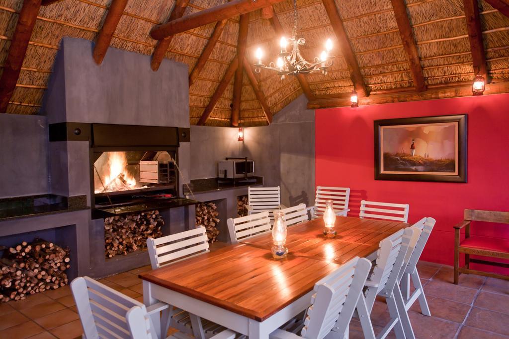 Miles B&B Guest House Oudtshoorn Exterior photo